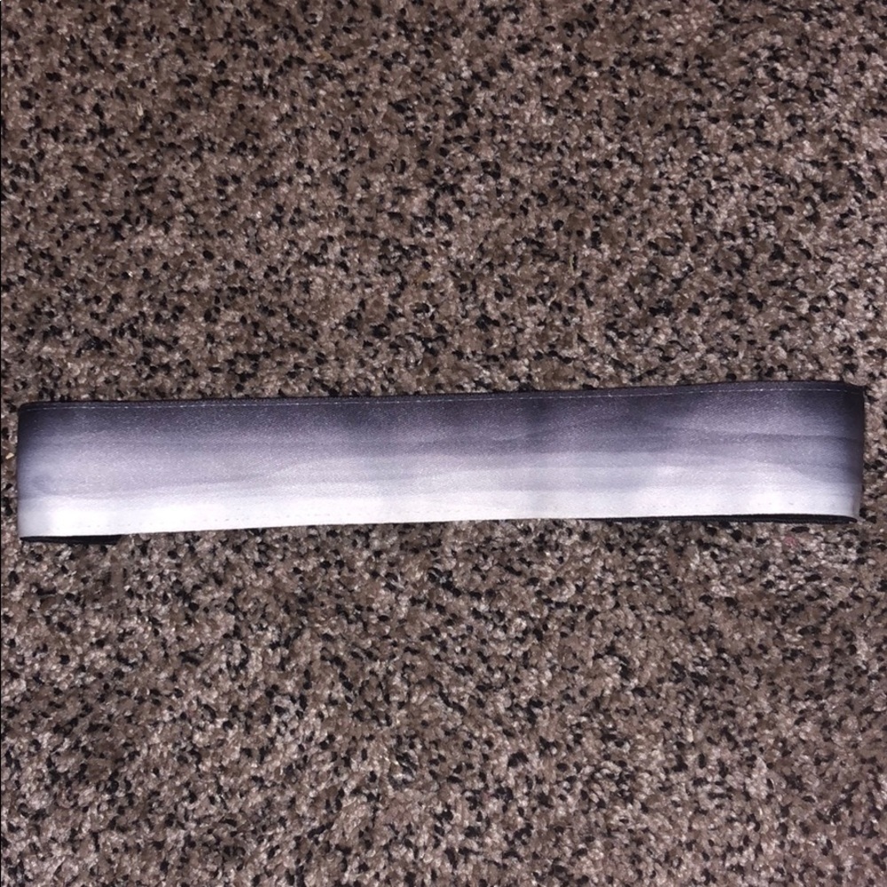 Black, white & gray ombré sweaty band